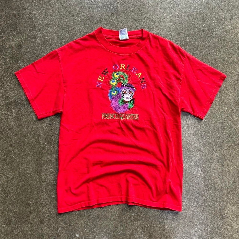 Vintage Delta Pro Weight New Orleans French Quarter Red Size Medium Tee Shirt
